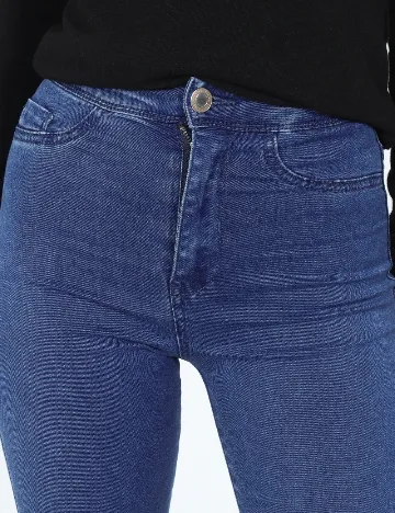 Blugi Bershka, albastru