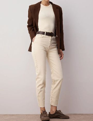 Blugi TRENDYOL, crem