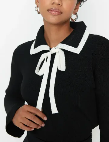 Bluza TRENDYOL, negru