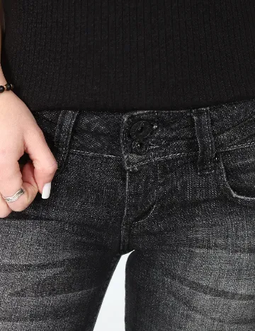 Blugi Bershka, negru