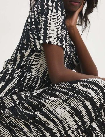 Rochie medie Answear LAB, negru