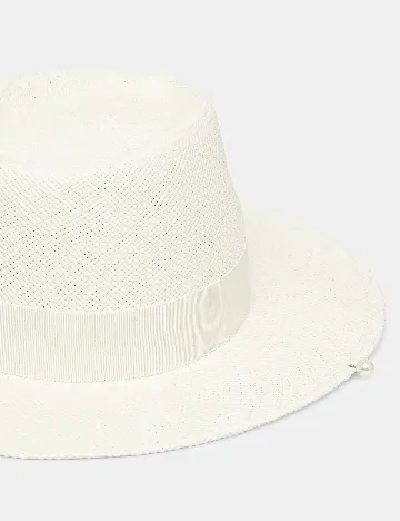 Palarie Ruslan Baginskiy, crem