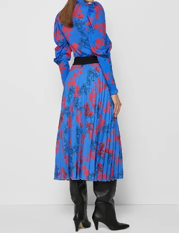 Fusta Bizuu, albastru