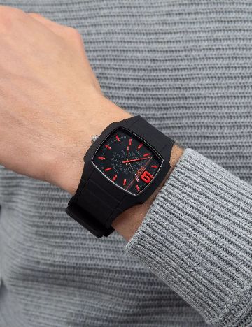 Ceas Diesel, negru