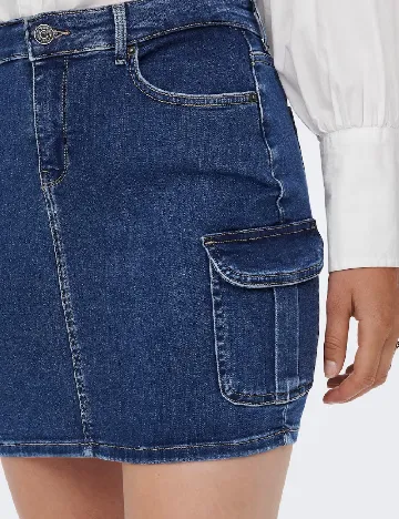 Fusta Only, albastru