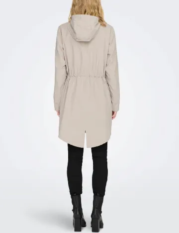 Jacheta Jacqueline de Yong, bej