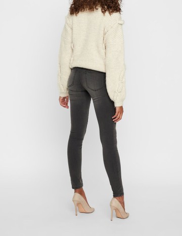 Blugi Vero Moda, gri