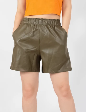 Pantaloni scurti Vero Moda, verde olive