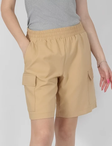 Pantaloni scurti Only, bej
