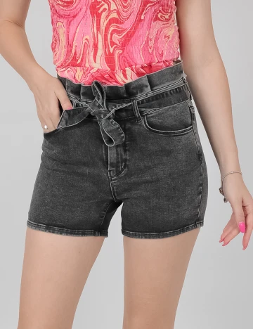 Pantaloni Scurti Only, gri inchis