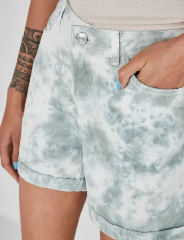 Pantaloni scurti Noisy May, verde
