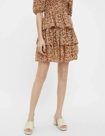 Fusta Object, floral