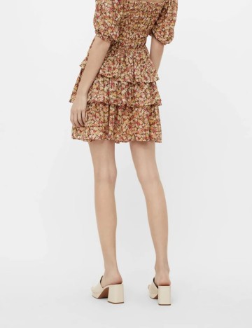 Fusta Object, floral