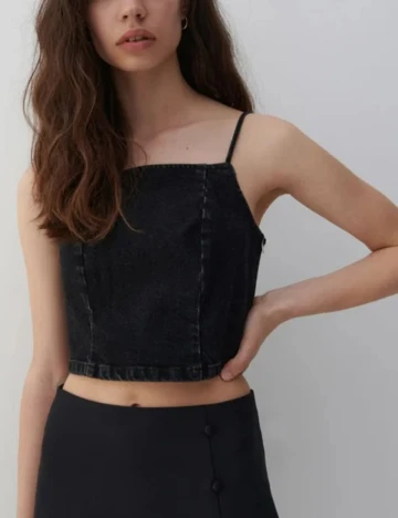 Top Reserved, negru