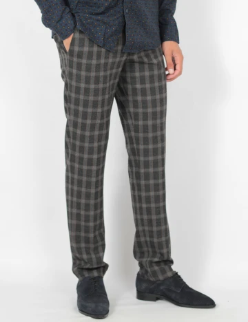 Pantaloni Selected, gri